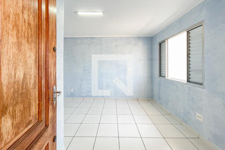 Casa para alugar com 320m², 5 quartos e 4 vagas Casa para alugar com 320m², 5 quartos e 4 vagasSuíte 2