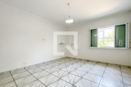 Casa para alugar com 320m², 5 quartos e 4 vagas Casa para alugar com 320m², 5 quartos e 4 vagasSuíte 1