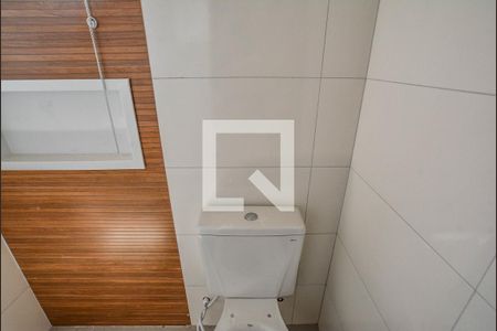 Casa à venda com 86m², 3 quartos e 3 vagas Casa à venda com 86m², 3 quartos e 3 vagasBanheiro Social