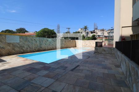 Apartamento à venda com 48m², 2 quartos e sem vagaÁrea comum - Piscina