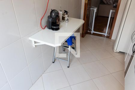 Casa à venda com 135m², 3 quartos e 3 vagas Casa à venda com 135m², 3 quartos e 3 vagasCOZINHA