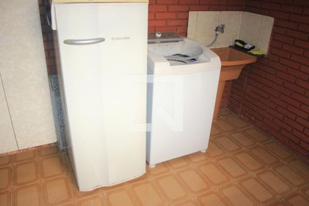 Casa à venda com 160m², 2 quartos e 2 vagasÁrea de serviço/ Lavanderia