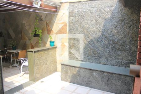 Casa à venda com 160m², 2 quartos e 2 vagasEspaço gourmet - Churrasqueira