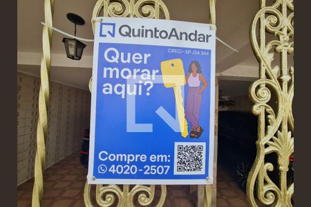 Casa à venda com 160m², 2 quartos e 2 vagas Casa à venda com 160m², 2 quartos e 2 vagasPlaquinha