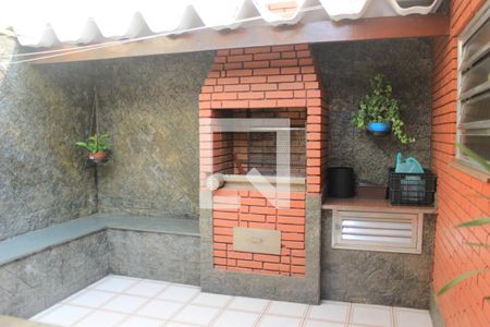 Casa à venda com 160m², 2 quartos e 2 vagasEspaço gourmet - Churrasqueira