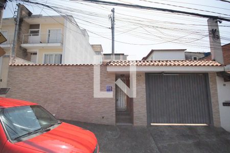 Casa à venda com 350m², 3 quartos e 3 vagas Casa à venda com 350m², 3 quartos e 3 vagasFachada