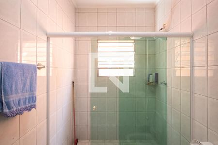 Casa à venda com 350m², 3 quartos e 3 vagas Casa à venda com 350m², 3 quartos e 3 vagasBanheiro 2