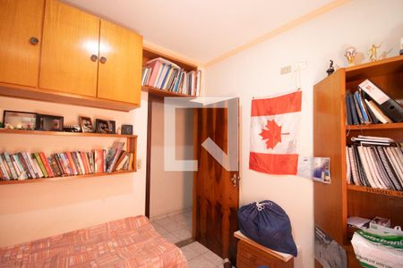 Casa à venda com 350m², 3 quartos e 3 vagas Casa à venda com 350m², 3 quartos e 3 vagasQuarto 3