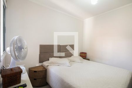 Casa à venda com 260m², 4 quartos e 6 vagas Casa à venda com 260m², 4 quartos e 6 vagasQuarto 2