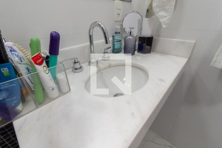 Apartamento à venda com 87m², 3 quartos e 2 vagasBanheiro da Suíte