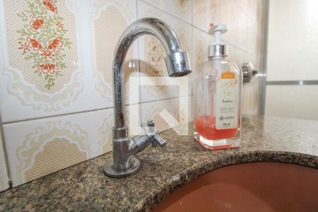 Casa à venda com 100m², 2 quartos e 4 vagasBanheiro