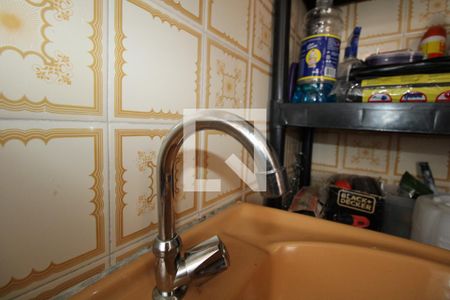 Casa à venda com 100m², 2 quartos e 4 vagasBanheiro de serviço