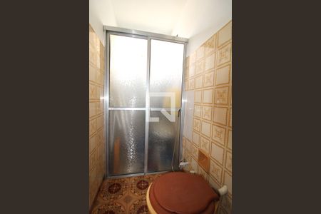 Casa à venda com 100m², 2 quartos e 4 vagasBanheiro de serviço