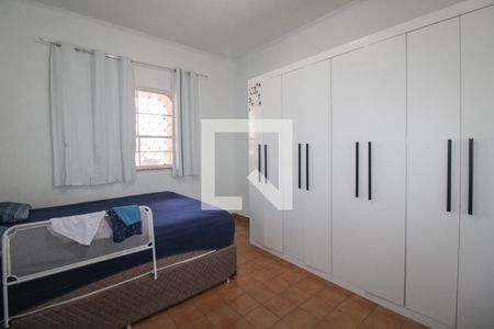 Casa à venda com 100m², 2 quartos e 4 vagasQuarto 2