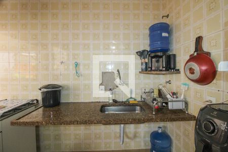 Casa à venda com 100m², 2 quartos e 4 vagasCozinha 