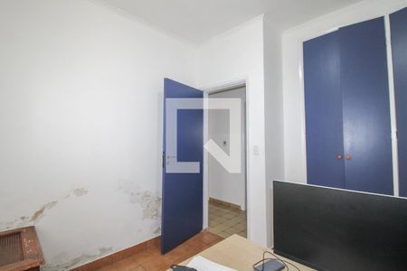 Casa à venda com 100m², 2 quartos e 4 vagasEscritório