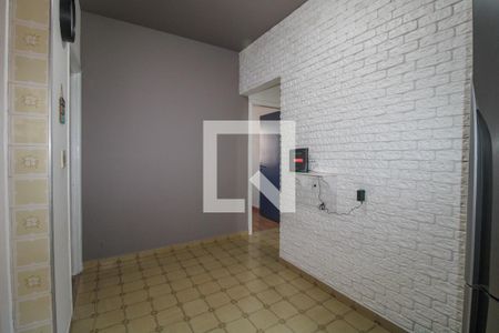 Casa à venda com 100m², 2 quartos e 4 vagasCozinha 