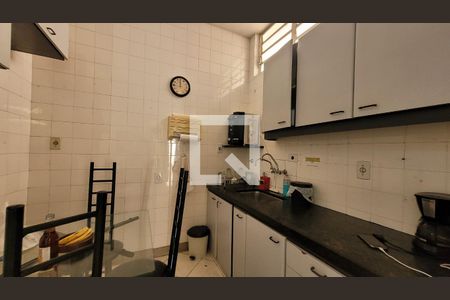 Casa à venda com 150m², 2 quartos e 2 vagasCozinha