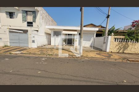 Casa à venda com 150m², 2 quartos e 2 vagasFachada