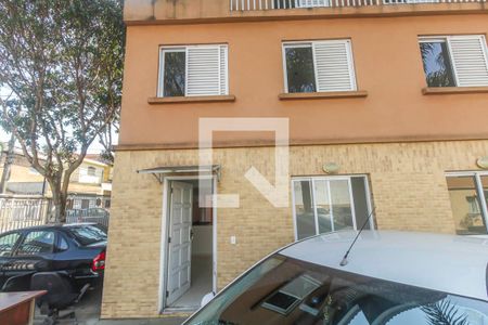 Casa de condomínio à venda com 100m², 3 quartos e 2 vagas Casa de condomínio à venda com 100m², 3 quartos e 2 vagasFachada do bloco