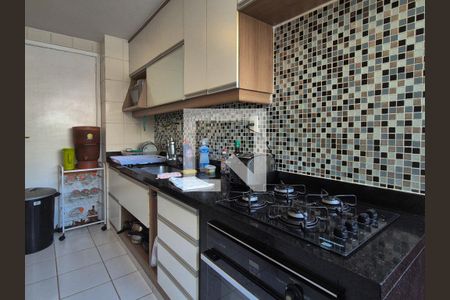 Apartamento à venda com 90m², 3 quartos e 2 vagas Apartamento à venda com 90m², 3 quartos e 2 vagasCozinha