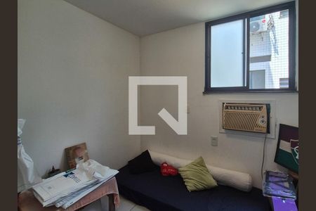 Apartamento à venda com 90m², 3 quartos e 2 vagas Apartamento à venda com 90m², 3 quartos e 2 vagasQuarto 2