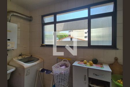 Apartamento à venda com 90m², 3 quartos e 2 vagas Apartamento à venda com 90m², 3 quartos e 2 vagasÁrea de Serviço