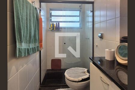 Apartamento à venda com 90m², 3 quartos e 2 vagas Apartamento à venda com 90m², 3 quartos e 2 vagasBanheiro da Suíte