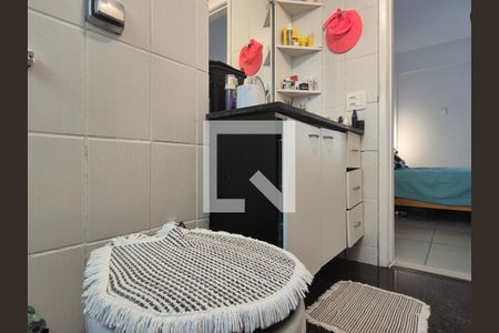 Apartamento à venda com 90m², 3 quartos e 2 vagas Apartamento à venda com 90m², 3 quartos e 2 vagasBanheiro da Suíte