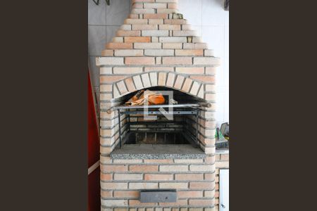 Casa à venda com 145m², 3 quartos e 2 vagas Casa à venda com 145m², 3 quartos e 2 vagasChurrasqueira