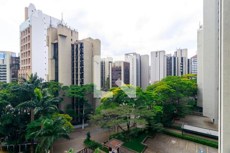 Apartamento à venda com 151m², 2 quartos e 2 vagasVaranda - Vista
