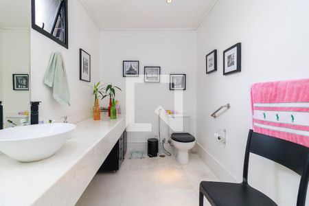 Apartamento à venda com 151m², 2 quartos e 2 vagasSuíte Principal - Banheiro