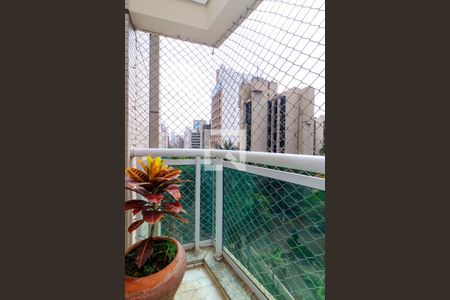 Apartamento à venda com 151m², 2 quartos e 2 vagasSuíte Principal - Varanda