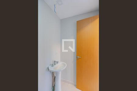 Apartamento à venda com 60m², 2 quartos e 1 vaga Apartamento à venda com 60m², 2 quartos e 1 vagaBanheiro