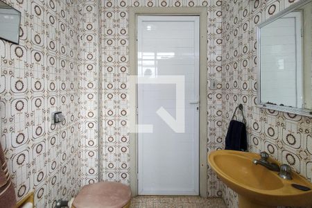 Apartamento para alugar com 125m², 3 quartos e 2 vagas Apartamento para alugar com 125m², 3 quartos e 2 vagasBanheiro 1