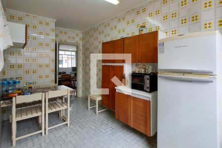 Apartamento para alugar com 125m², 3 quartos e 2 vagas Apartamento para alugar com 125m², 3 quartos e 2 vagasCozinha