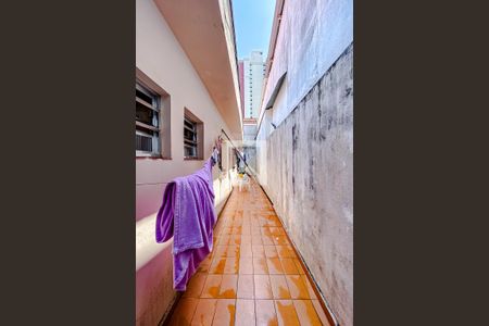 Casa à venda com 231m², 4 quartos e sem vagaÁrea externa