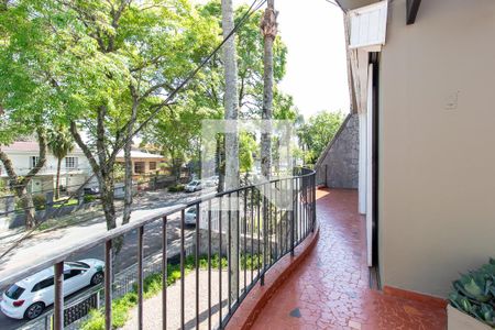 Casa para alugar com 420m², 4 quartos e sem vaga Casa para alugar com 420m², 4 quartos e sem vagaVaranda