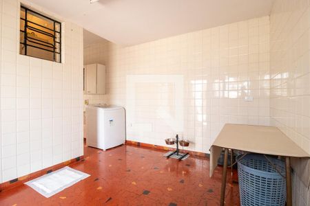 Casa para alugar com 420m², 4 quartos e sem vaga Casa para alugar com 420m², 4 quartos e sem vagaÁrea de Serviço