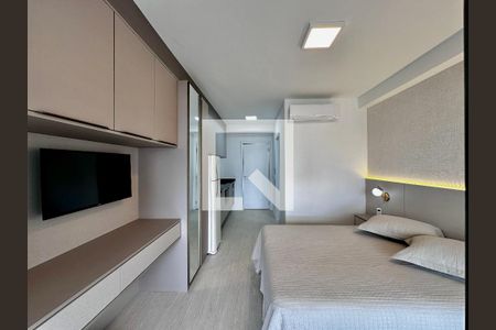Quarto de apartamento para alugar com 0 quarto, 30m² em Brooklin, São Paulo