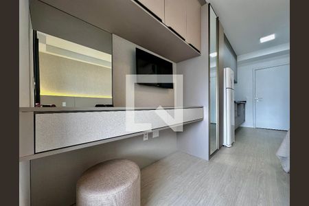 Quarto de apartamento para alugar com 0 quarto, 30m² em Brooklin, São Paulo