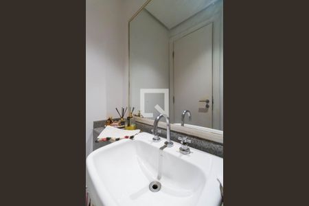 Apartamento à venda com 127m², 3 quartos e 2 vagas Apartamento à venda com 127m², 3 quartos e 2 vagasLavabo