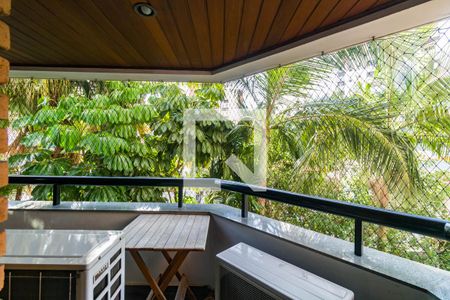 Apartamento à venda com 127m², 3 quartos e 2 vagas Apartamento à venda com 127m², 3 quartos e 2 vagasVaranda Quarto 1