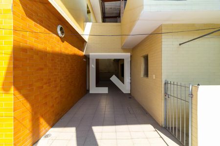 Casa à venda com 130m², 3 quartos e 3 vagasCorredor Externo