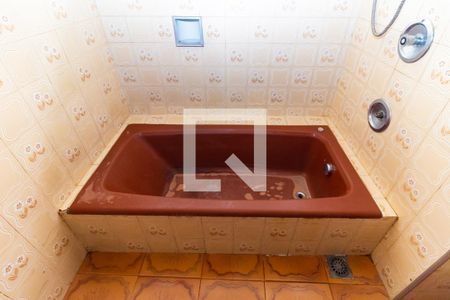 Casa à venda com 130m², 3 quartos e 3 vagasBanheiro 3