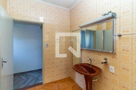 Casa à venda com 130m², 3 quartos e 3 vagasBanheiro 3