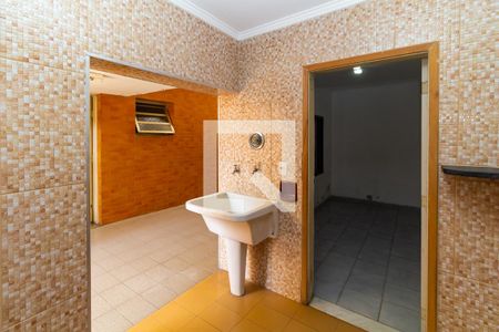 Casa à venda com 130m², 3 quartos e 3 vagasÁrea de Serviço