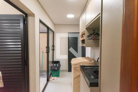 Casa de condomínio para alugar com 330m², 5 quartos e 6 vagas Casa de condomínio para alugar com 330m², 5 quartos e 6 vagasÁrea de Serviço