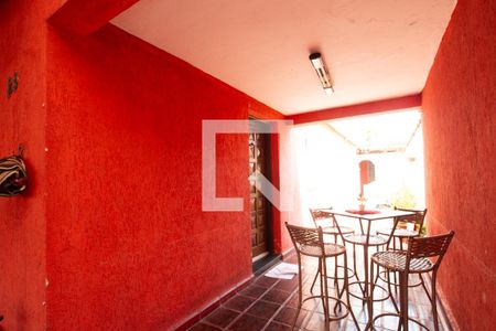 Casa à venda com 150m², 4 quartos e 2 vagasEntrada