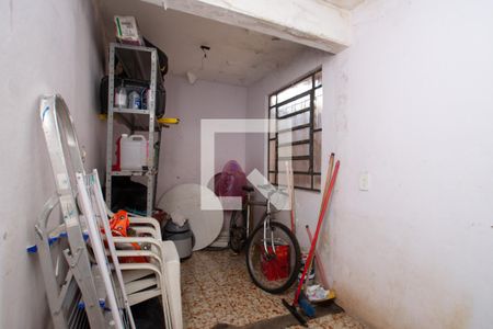 Casa à venda com 150m², 4 quartos e 2 vagasDepósito